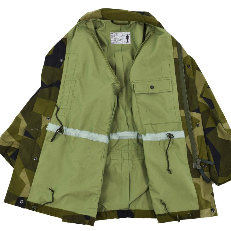 Original Swedish army heavy M90 jacket splinter camo military field troops at sides access to pockets in internal pants